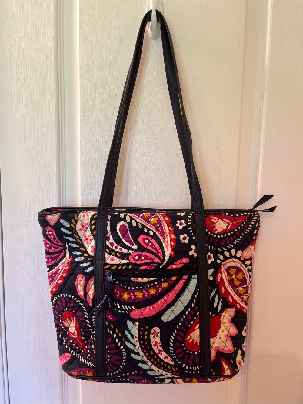 🆕 Vera Bradley Trimmed Traveler Tote Bag Purse Painted Paisley Navy Multi NWOT - Picture 6 of 12